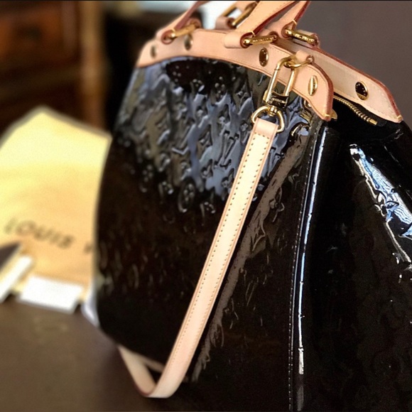 Louis Vuitton Handbags - Authentic Louis Vuitton BREA GM MB TERRE D OMBRÉ Monogram Vernis